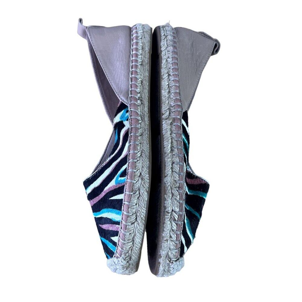 FRENCH CONNECTION Umara Zebra Print Calf Hair Closed Toe Espadrille Flat Women's - Picture 8 of 12